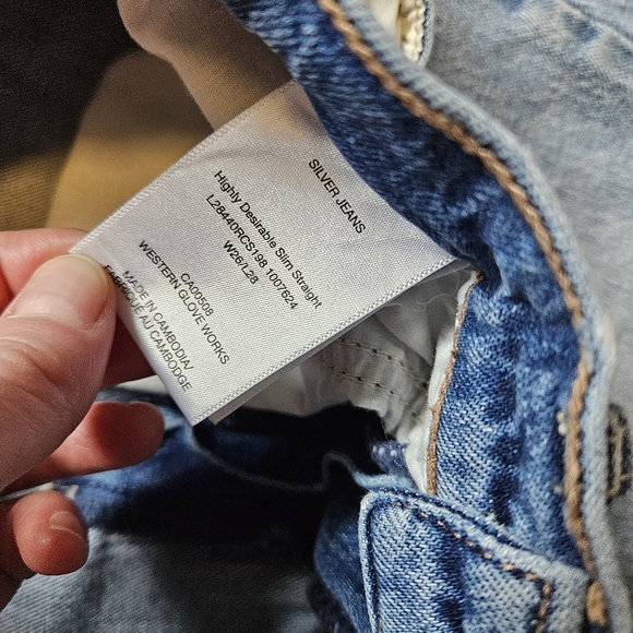 SILVER Highly Desirable Jeans - Picture 6 of 16